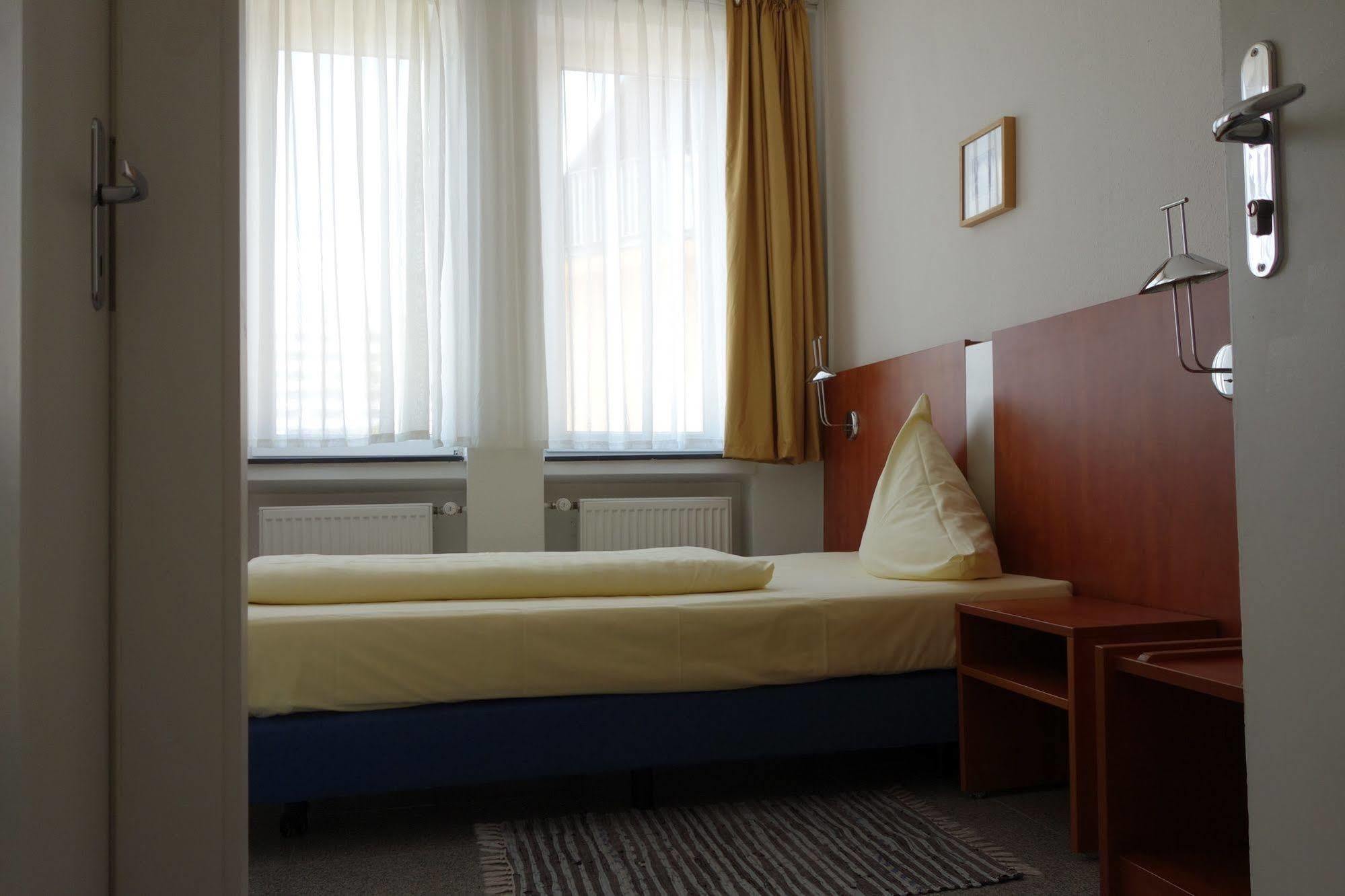 Parkhotel Friedrichstrasse Gießen Exterior foto